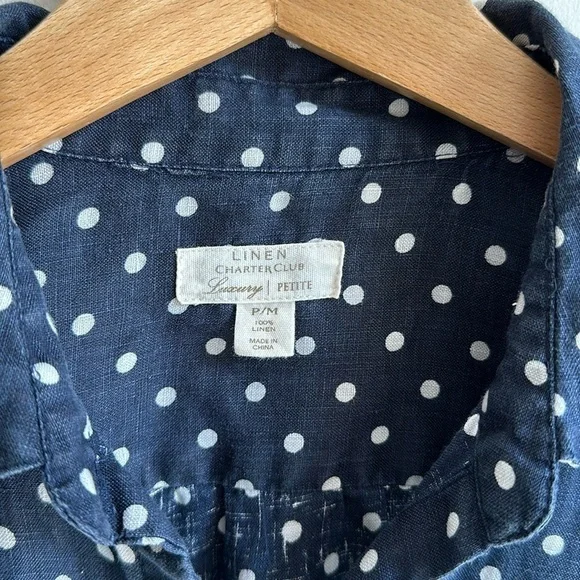 100% Linen navy & white polka dot button down shirt women’s medium petite - Picture 3 of 6
